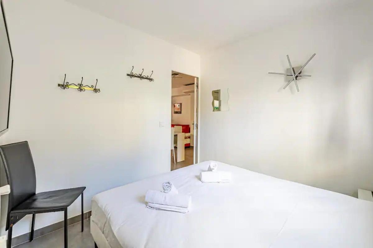 Superbe 3P 2Chambres, 2Terrasses Cannes Centre-Ville, 4 Min A Pied De La Croisette Sas-Meredith Loc Exterior foto