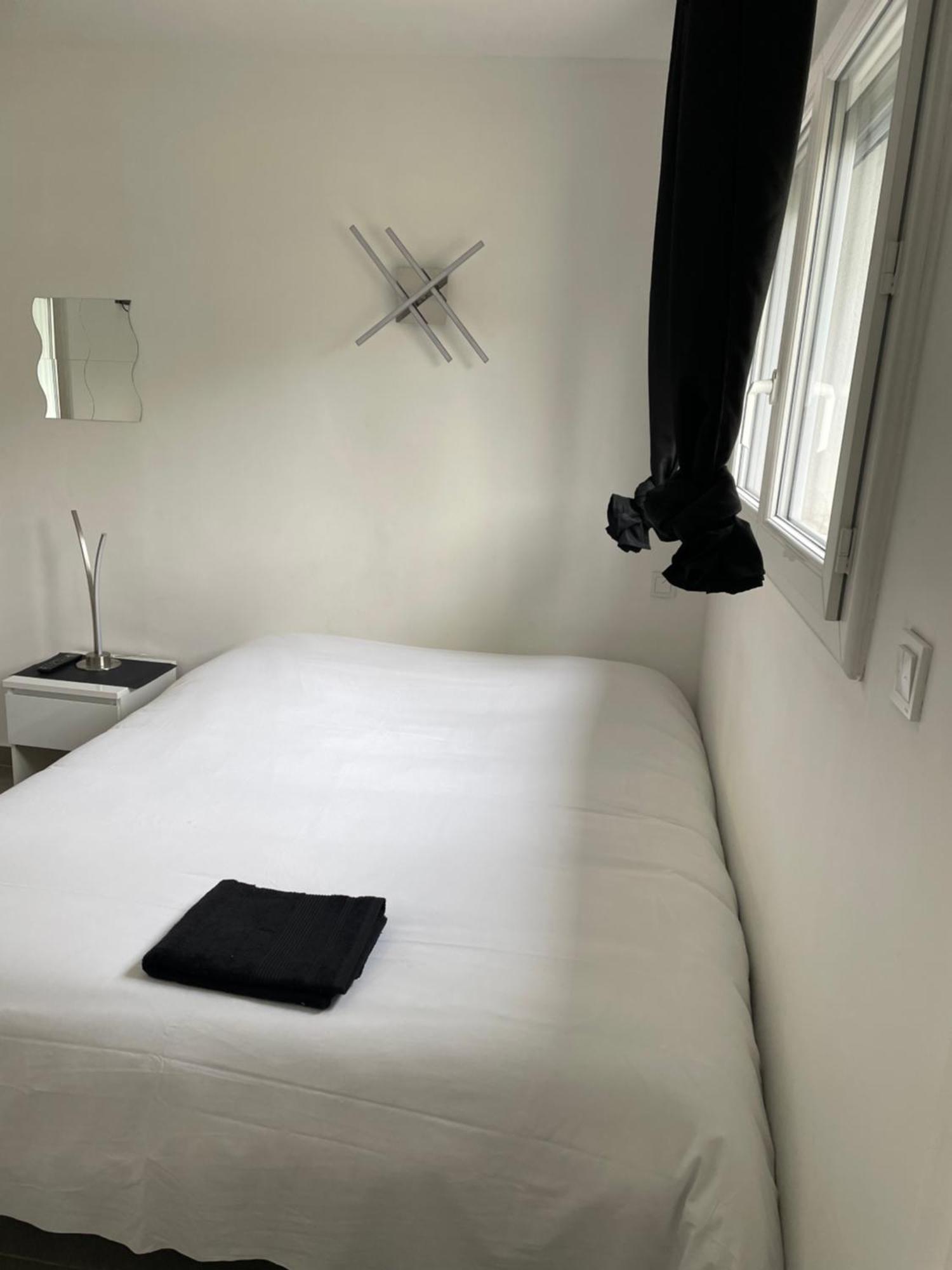 Superbe 3P 2Chambres, 2Terrasses Cannes Centre-Ville, 4 Min A Pied De La Croisette Sas-Meredith Loc Exterior foto